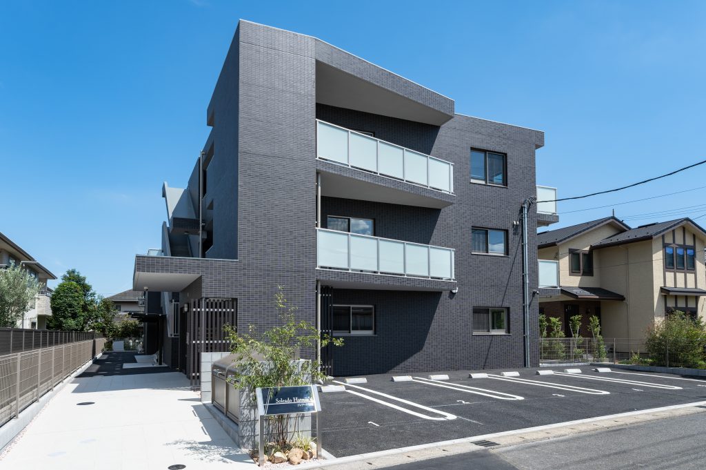 鎌形建設のマンション建築事例1枚目